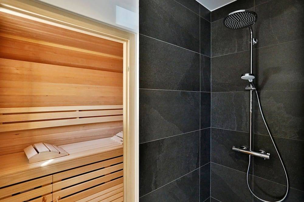 Ganze Wohnung, 2 Ferienappartements mit der Ausstattung eines Vier-Sterne-Plus-Hotelzimmers. in Edenkoben, Südliche Weinstraße