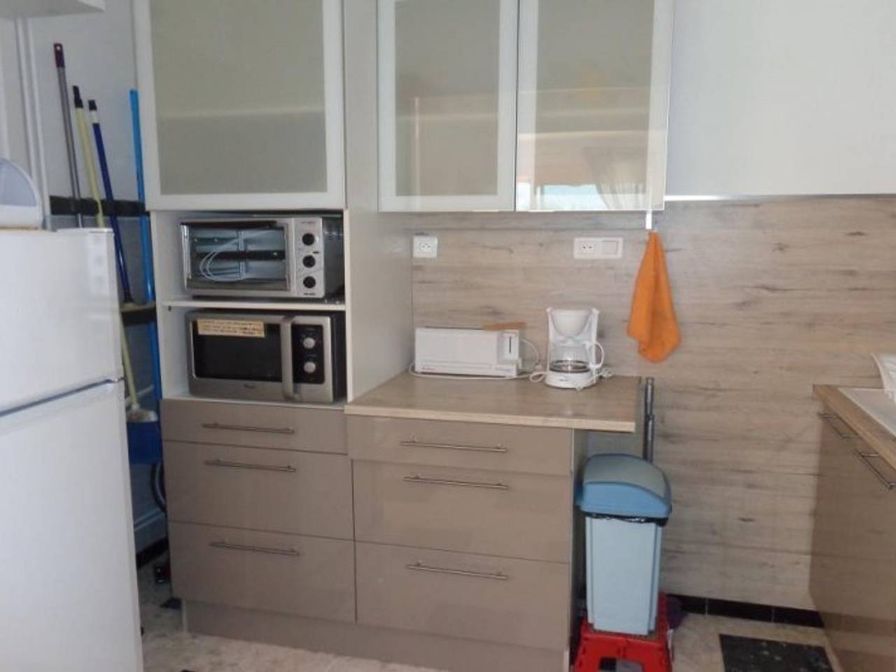 Ganzes Studio, Gemütliche F1-Wohnung mit Terrasse, Garage und Aufzug - Zentrumsnah in Amélie-les-Bains in Montbolo, Céret und Umgebung