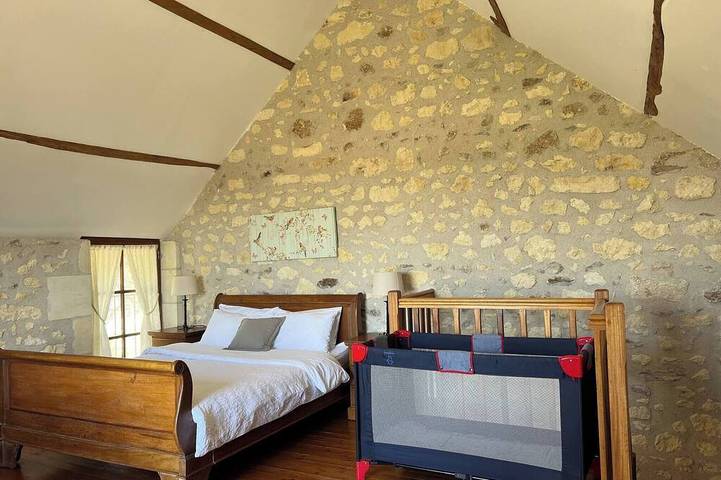 Location de vacances pour 2 personnes, avec piscine et jardin à Le Petit-Pressigny - 2