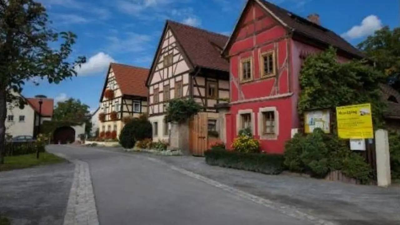 Ganze Ferienwohnung, Ferienwohnung für 2 Personen (28 m²) in Radebeul in Radebeul, Meißen Region