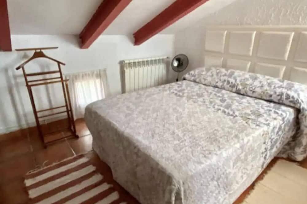 Magnifica finca de recreo a 45 m de Madrid Centro. in Ambite, La Alcarria