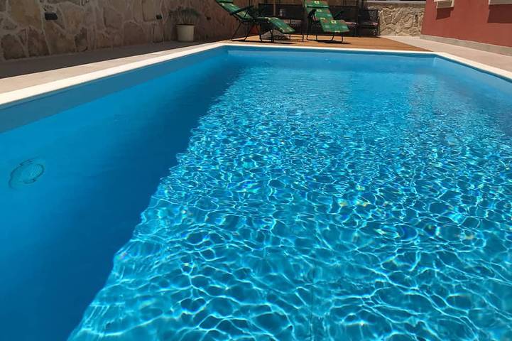 Smještaj za odmor za 12 osoba, s Balkon i Vrt u Preko