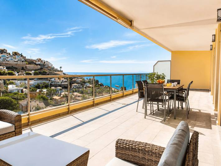 Apartamento de vacaciones para 5 personas, con terraza y piscina - 1