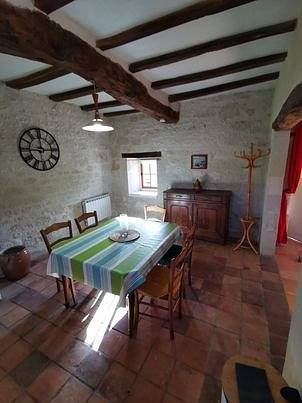 Gîte pour 4 personnes, avec terrasse et jardin à Vienne (France) - 3