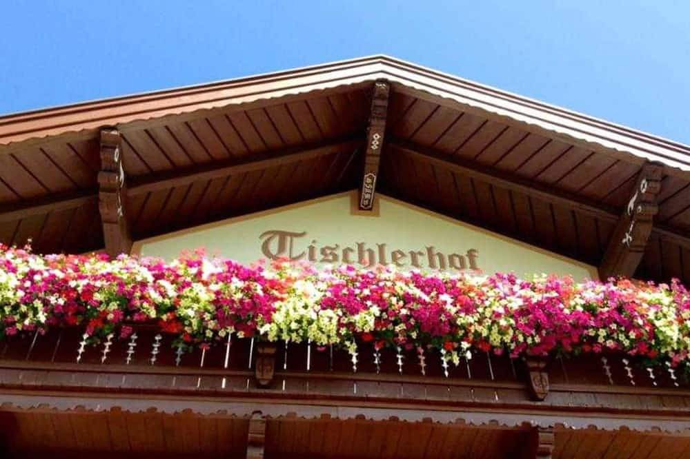 Doppelzimmer 2 - Tischlerhof in Breitenbach am Inn in Breitenbach am Inn, Kaisergebirge