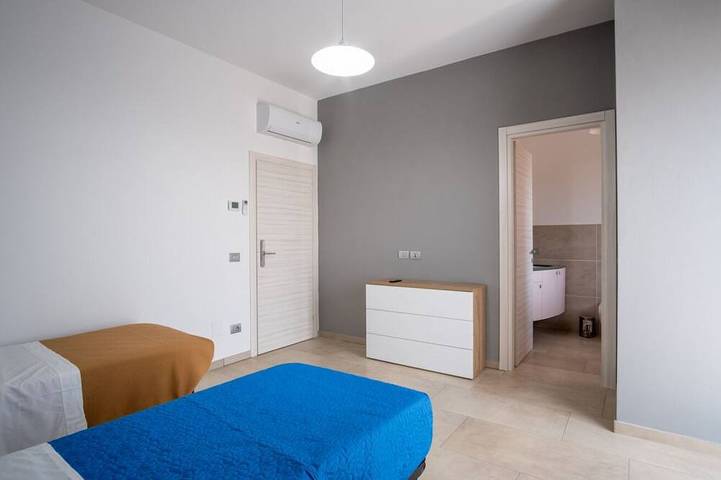 Appartement entier, Guesthost - Ezilde Residence Flat with Parking in Plaisance (Italie), Province de Plaisance