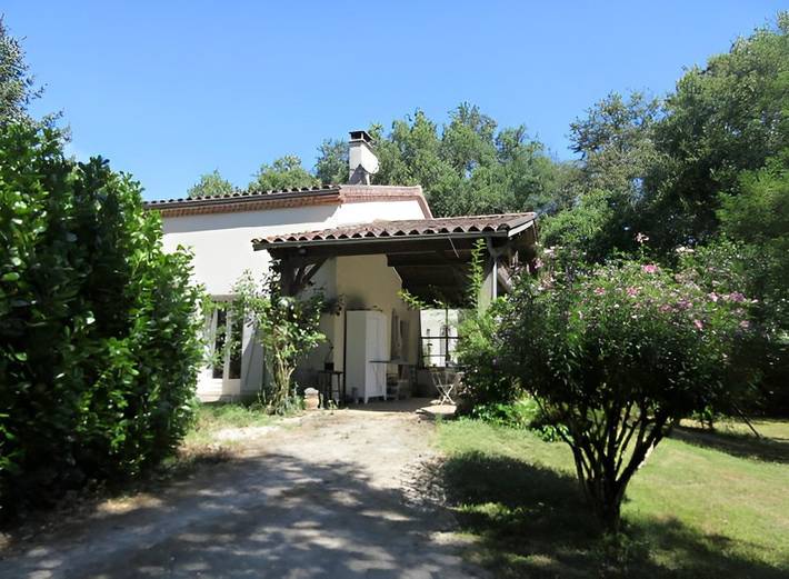 Gîte pour 6 personnes, avec jardin et terrasse