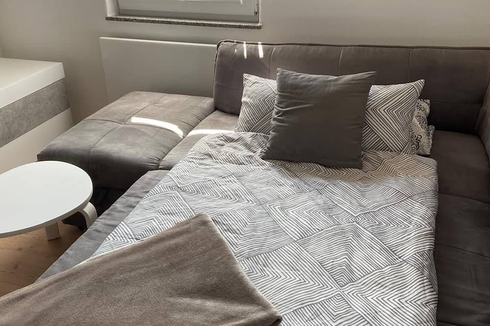 Ganze Wohnung, Ferienwohnung 85qm im 1. Stock mit Balkon in Pleystein, Naturpark Nördlicher Oberpfälzer Wald