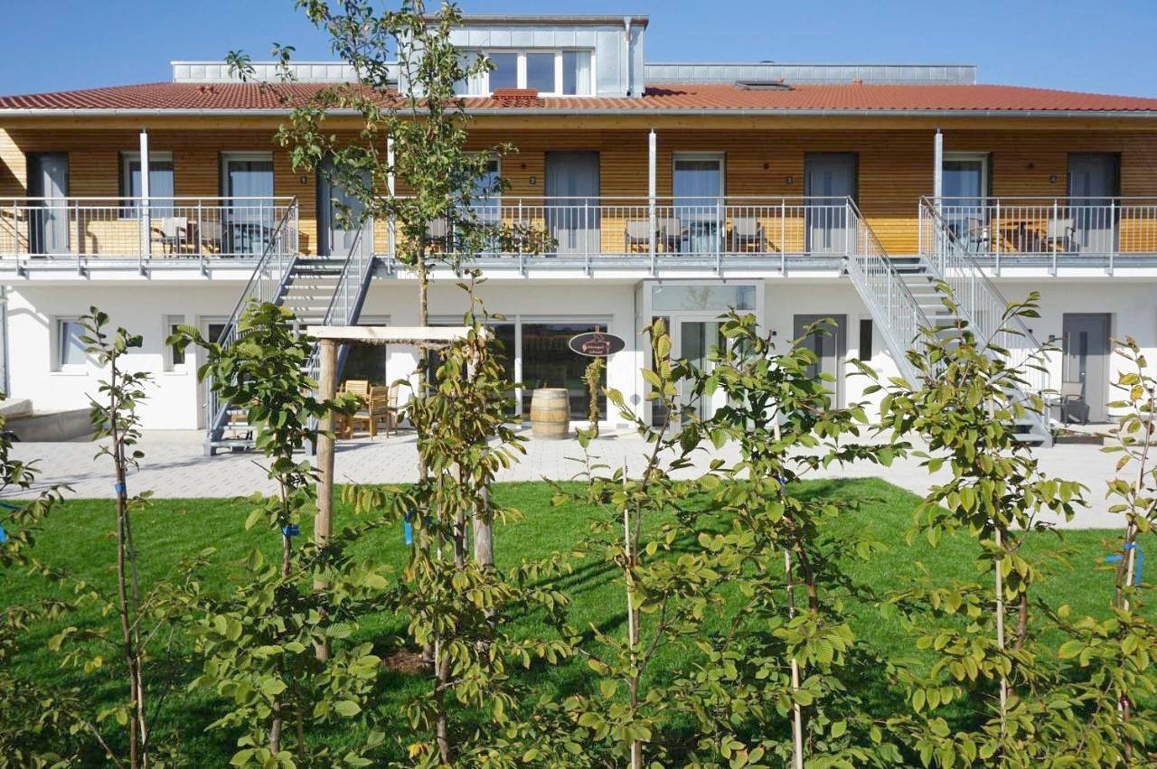 Ganze Wohnung, Two-Bedroom Apartment in Lauffen am Neckar, Kraichgau
