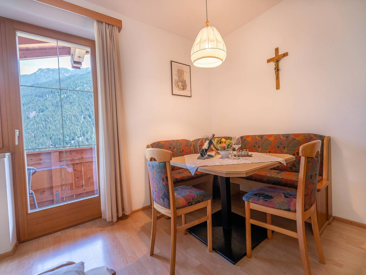 Ganze Wohnung, Wohnung im Stubaital nahe Skilift in Neustift im Stubaital, Innsbruck und Umgebung