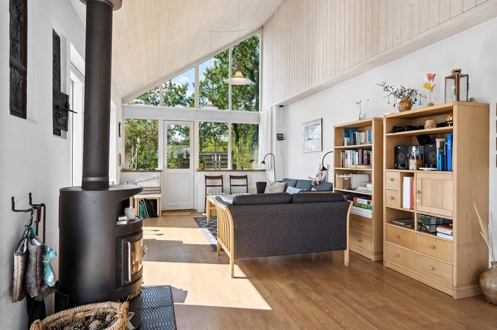 Pet friendly home in Ebeltoft with WiFi in Fuglsø, Ebeltoft