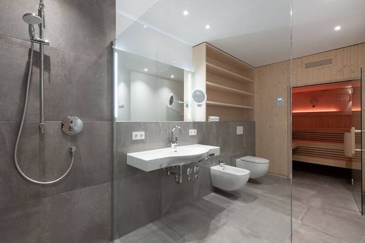 Ferienwohnung für 4 Personen, mit Pool und Garten sowie Sauna und Whirlpool in Bad Oberdorf - 2