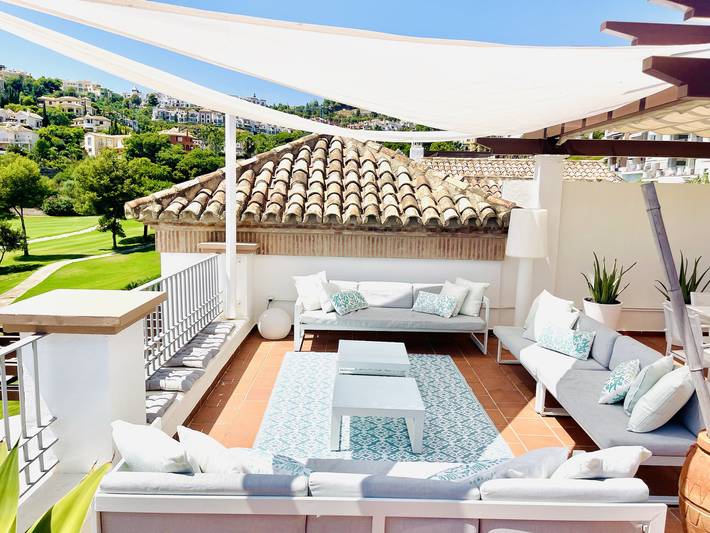 Vakantieappartement voor 6 personen, with Terras and Zwembad as well as Uitzicht in Benahavís