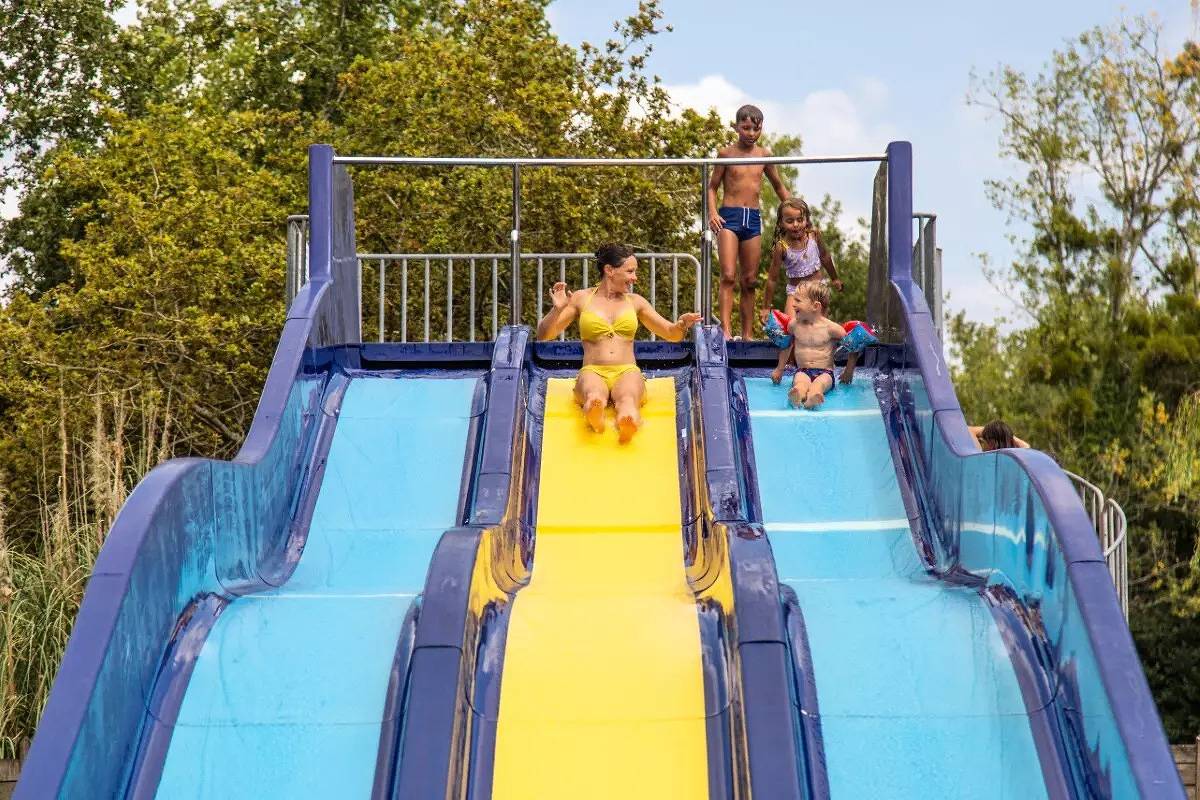 Cottage Azur 3 Pièces 4 Personnes Climatisé in Bélus, Région de Dax