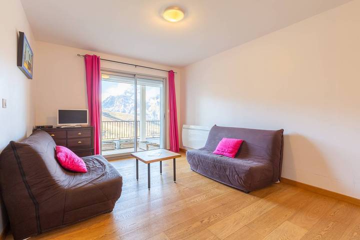 Gîte pour 6 personnes, avec terrasse à Germ - 3