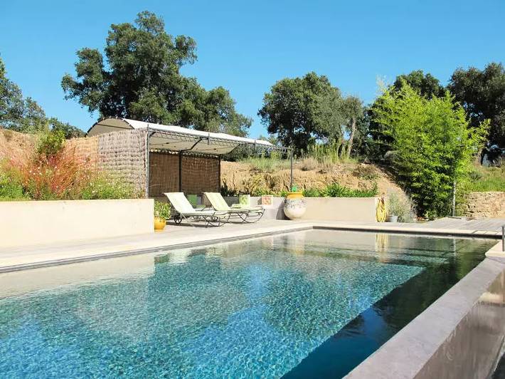 Location de vacances pour 6 personnes, avec Terrasse et Piscine à La Môle - 4