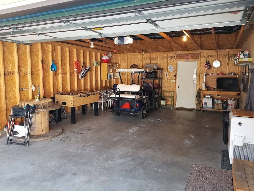 Standort Standort Standort! 3-Bett- / 3-Bad-Kabine in luftigem Punkt am Golfplatz in Breezy Point, Crow Wing County