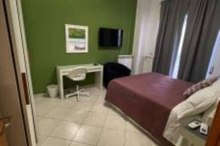 Appartement entier, 2 bedroom apartment in naples in Naples, Province de Naples