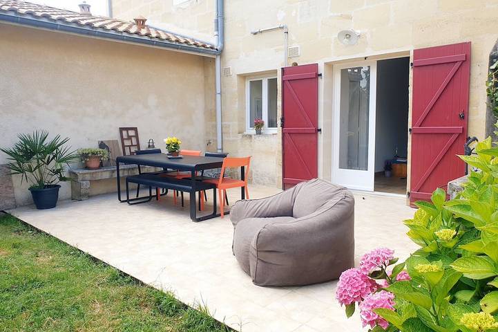 Location de vacances pour 6 personnes, animaux acceptés à Camblanes-et-Meynac