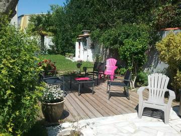 Chambre d’hôte pour 2 personnes, avec terrasse ainsi que jacuzzi et jardin à Aytré