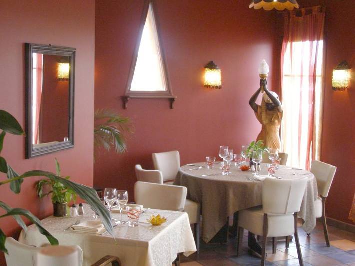 Hôtel pour 2 personnes, avec terrasse ainsi que jardin et vue, animaux acceptés