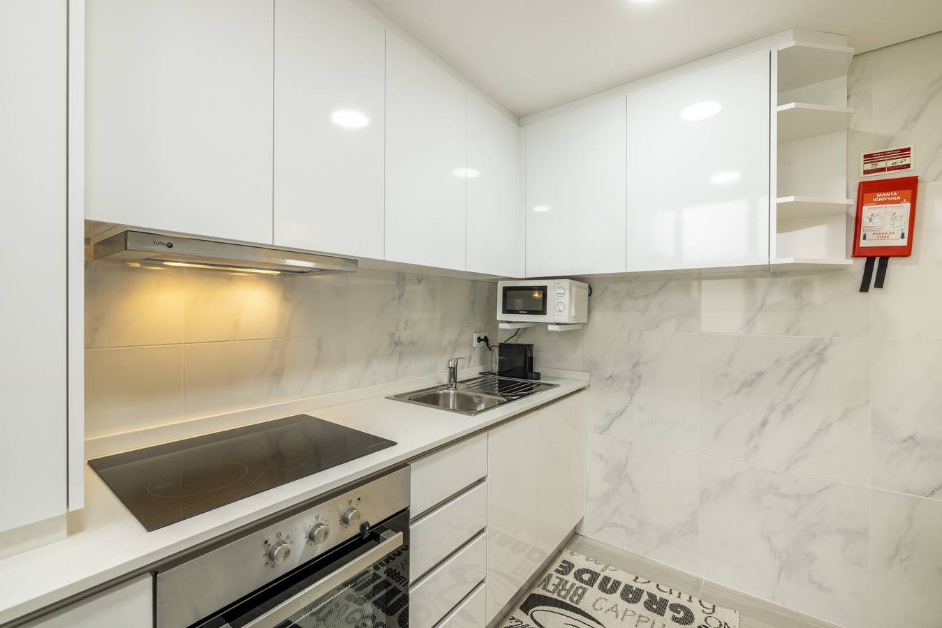 Apartamento entero, D&S - Torne Apartments I in Mafamude e Vilar do Paraíso, Distrito de Porto