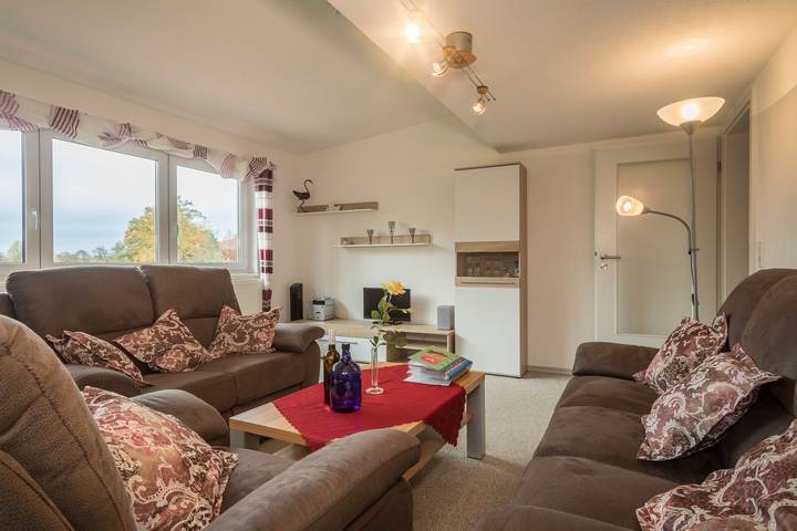 Ganze Wohnung, Hochwertige Ferienwohnung "Ferienwohnung Steinhilber 1" in Eriskirch, Region Bodensee-Oberschwaben