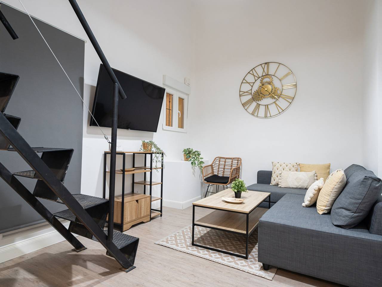 Apartamento entero, Apartamento acogedor - 4 pers. in Tetuán (desambiguación), Madrid