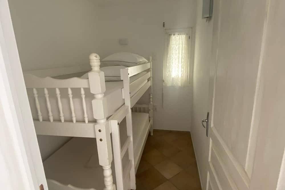 Ganze Wohnung, Saint Ange 50 m2 harbor view 5mn drive from downtown in Monticello, Calvi und Umgebung