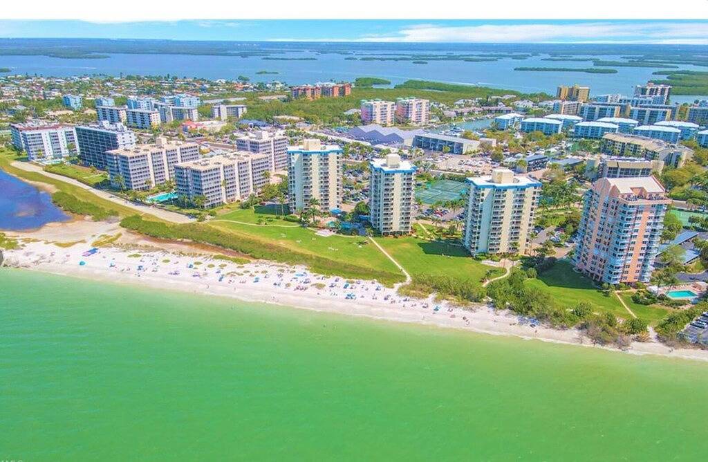 Ganze Wohnung, Steps to the Sand, Dive into the Pool – Live the Dream!\" in Fort Myers Beach, Estero Island