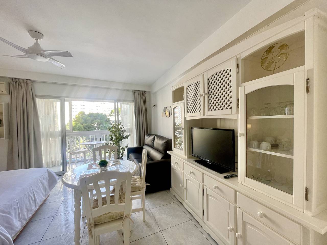 Gehele studio, Modern studio near the sea - 3 guests in Benidorm, Costa Blanca
