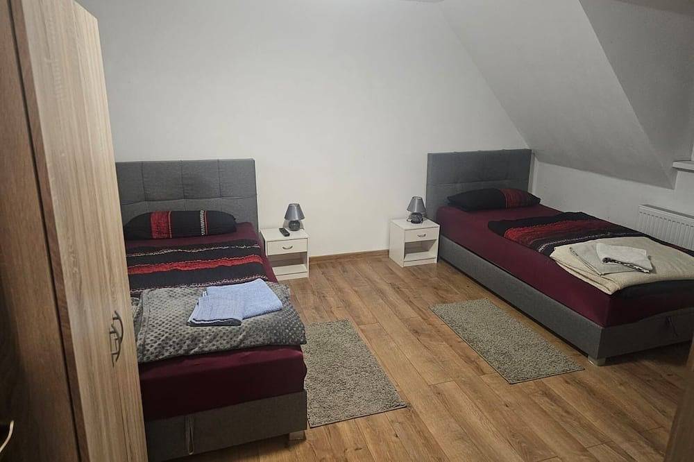 Ganze Wohnung, Ferienwohnung/App. für 4 Gäste mit 75m² in Leuna in Leuna, Saale-Unstrut