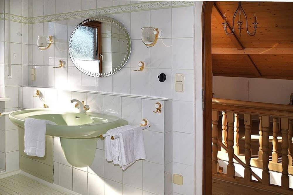 Gemütliches Ferienhaus zwischen Kaisergebirge und viele schöne Seen! in Kiefersfelden, Bayerische Alpen