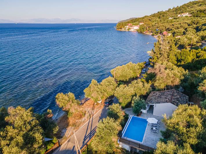 Ferienhaus für 4 Personen mit Pool in Psaras, Korfu