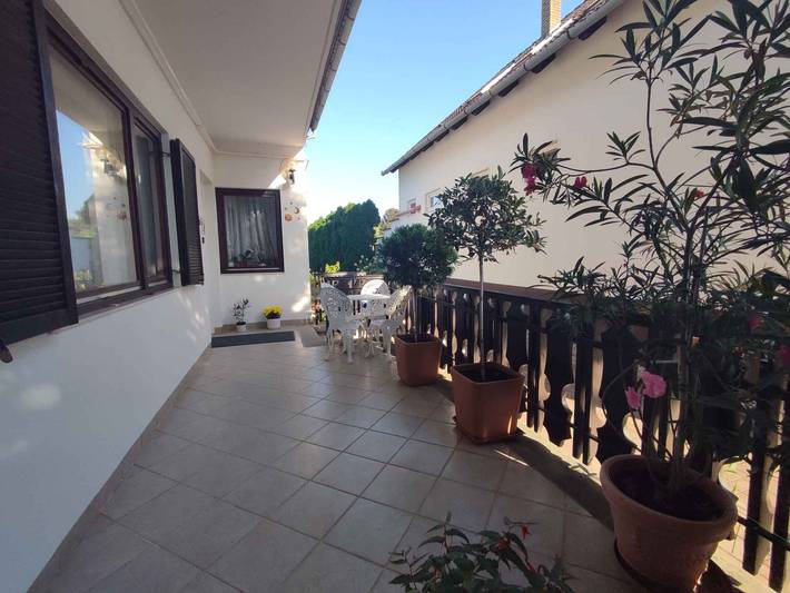 Ferienhaus für 8 Personen, mit Balkon und Garten in Balatonboglar - 4