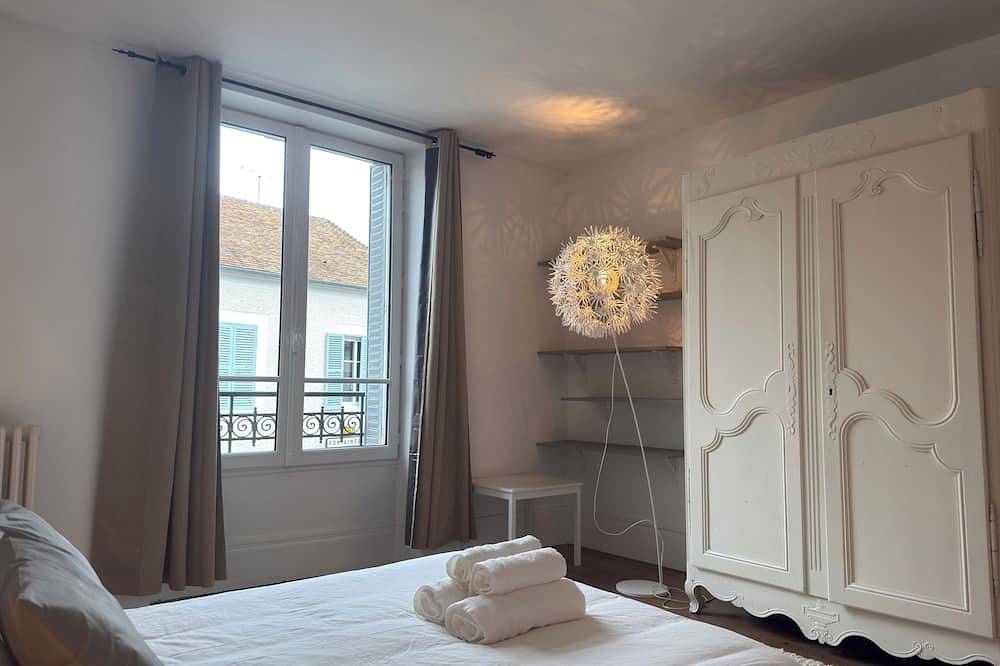 Le Domaine d'Okoumé - Vier Schlafzimmer Villa, Schläft 8 in Ury, Parc naturel régional du Gâtinais français