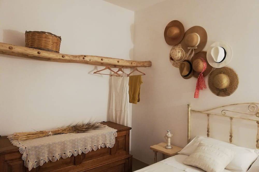Trullo Bosco Selva with exclusive pool in Comune di Alberobello, Provincia di Bari