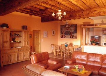 Gîte pour 8 Personnes dans Bourbon-Lancy, Région de Charolles, Photo 2