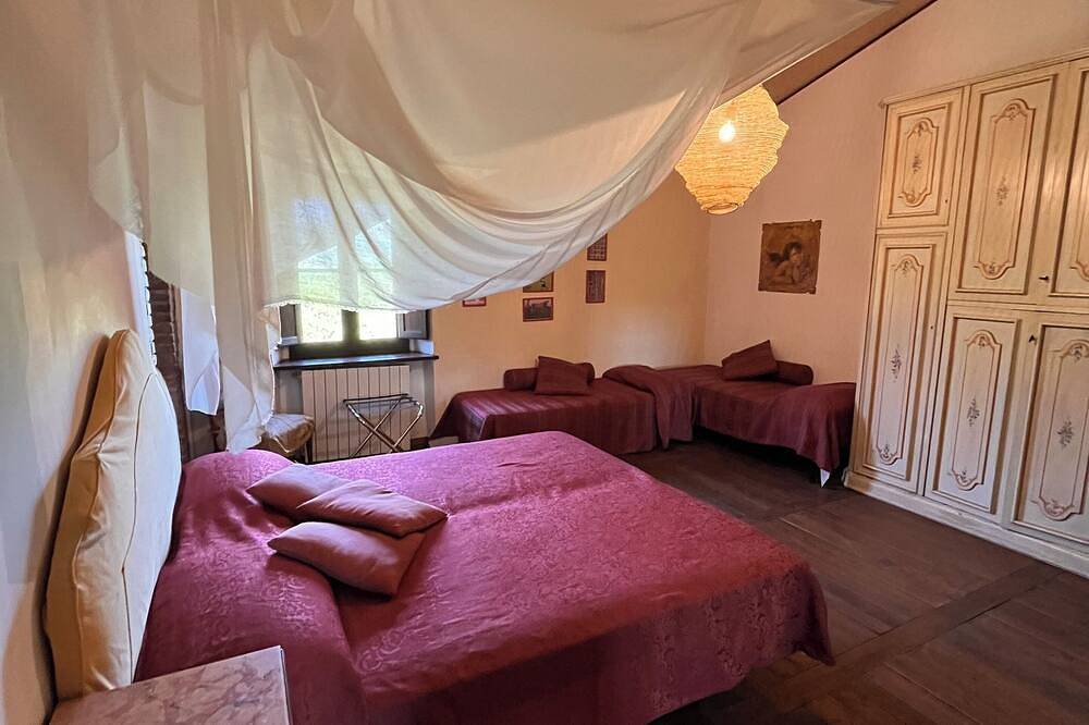 Casale Piantata - Beautiful farmhouse with pool nestled in the countryside of Orte in Orte, Terni Provinz