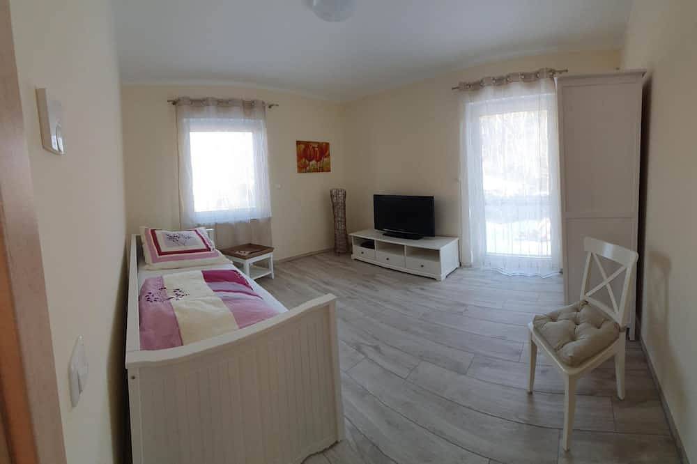 In Stolpe-Süd mit Grill und Garten in Hennigsdorf, Ruppiner Seenland