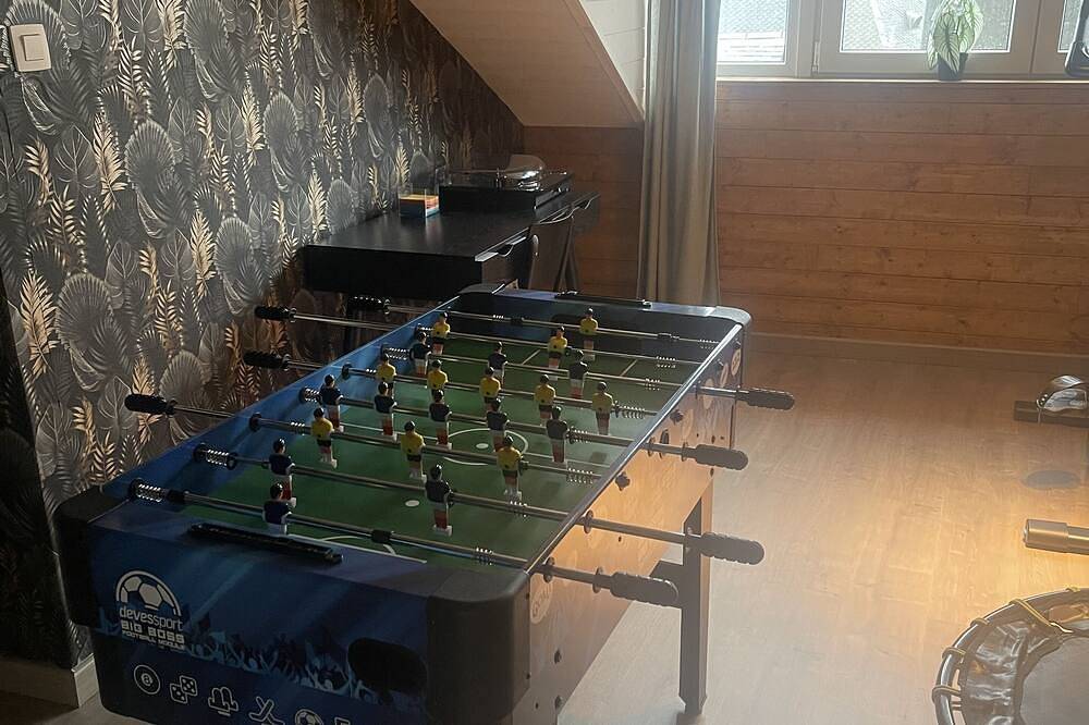 En Plein Coeur de Bouillon Avec Salle de jeu et Gym, Idéal Pour les Familles in Bouillon, Neufchâteau region