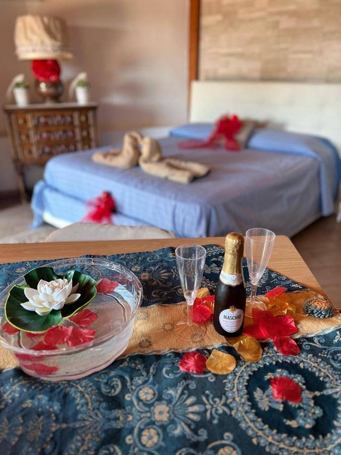 Appartamento per 4 persone, con giardino e panorama, adatto a famiglie con bambini a Caltanissetta