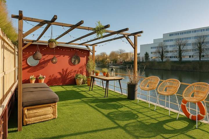 Chambre d’hôte pour 2 personnes, avec terrasse et vue à Villeneuve-la-Garenne