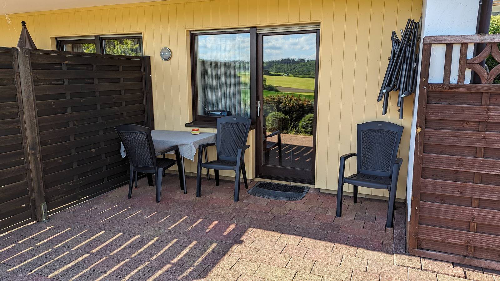 Ferienwohnung Haus Weitblick - Gemütliches Apartement (32qm) mit Terrasse und kostenfreiem Wlan in Düdinghausen, Medebach
