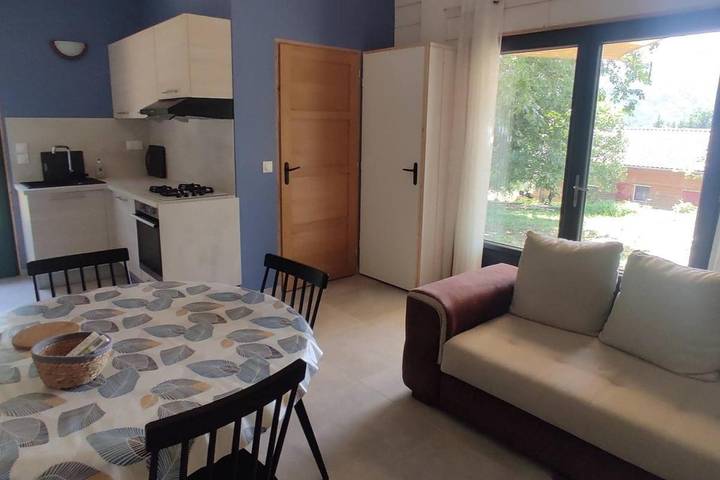 Chambre d’hôte pour 4 personnes, avec jardin, animaux acceptés à Vals-les-Bains - 3