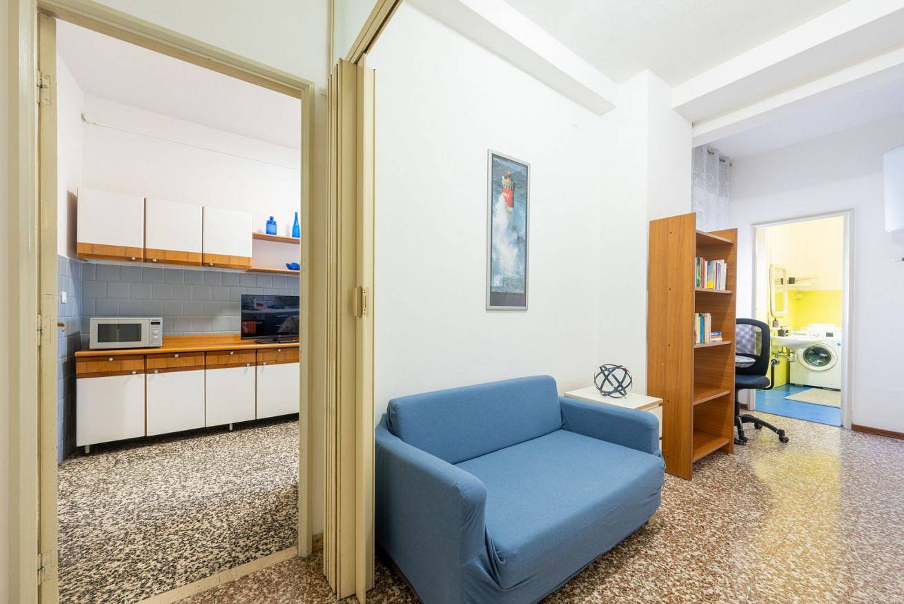 Geheel appartement, Guesthost - Santa Croce Cozy Flat with Balcony in Parma, Provincie Parma