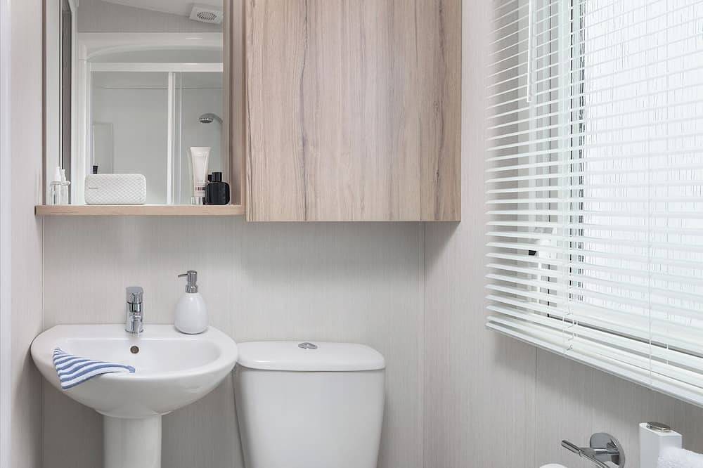 3 Bedroom Caravan Swift Liore 2022 in Edinburgh and Lothian