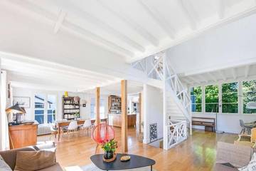 Cottage pour 6 personnes, avec vue et jardin à Garches