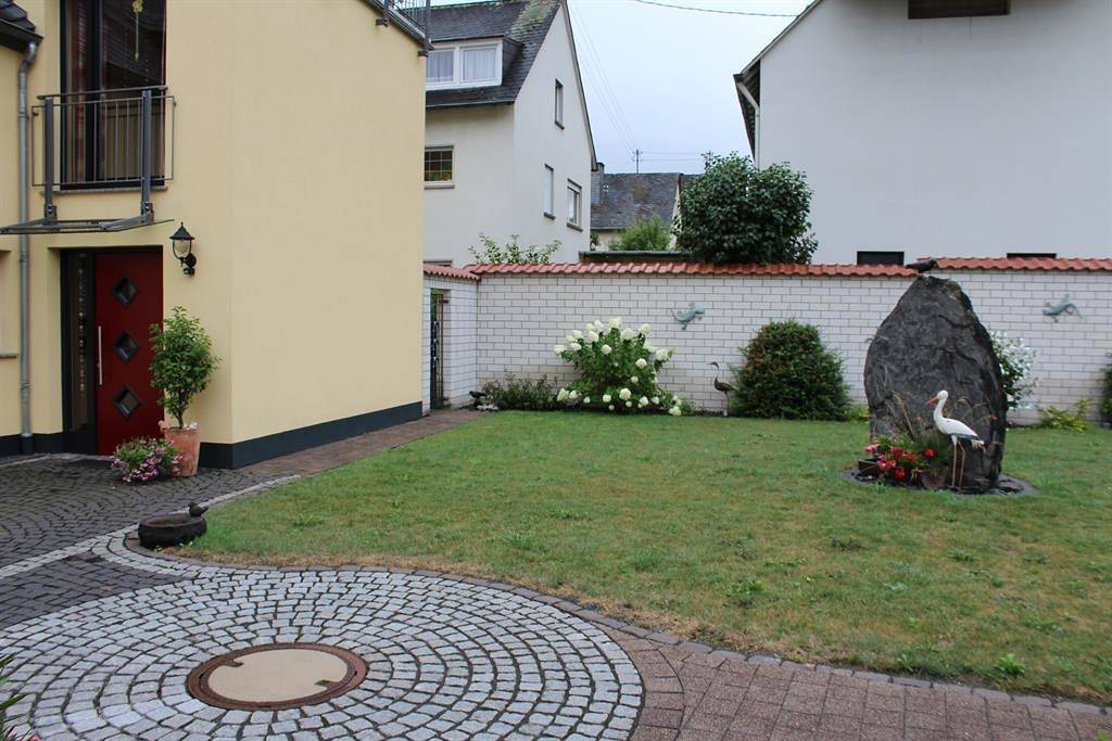 Ganze Ferienwohnung, 2-Bettwohnung "Urlaubsglück" in Klüsserath, Moseleifel