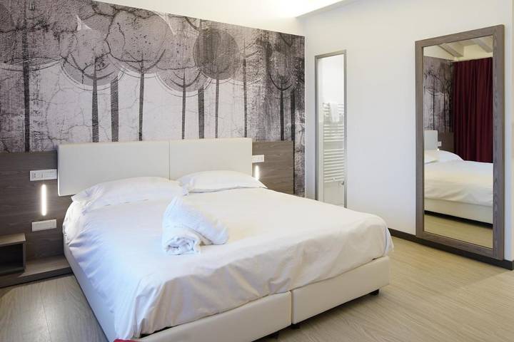 Hôtel pour 4 personnes, avec vue ainsi que sauna et jardin à Fontanafredda - 3